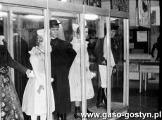 9204.Eksponaty Muzeum w Gostyniu (przelom lat 80. i 90. XX wieku).JPG