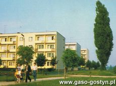 9209.Osiedle Spoldzielni Mieszkaniowej w Gostyniu - pocztowka z okresu PRL-u