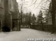 937.Kosciol farny w Gostyniu (lata 70. XX wieku)