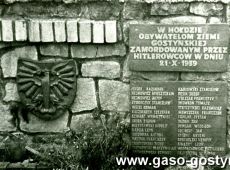 967.Pomnik poswiecony rozstrzelanym na gostynskim rynku