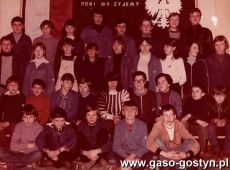 984.Klasa VII b - Szkola Podstawowa nr 3 w Gostyniu (1982 r.)